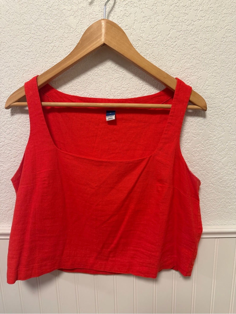 Old Navy Bright Red Linen Blend Square-Neck Cropped Tank